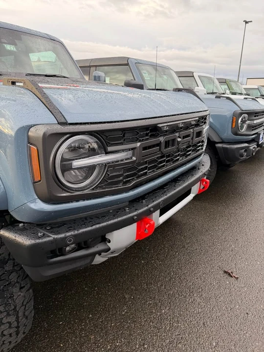 2025 Ford Bronco Raptor 6th Gen - Image 3 of 11