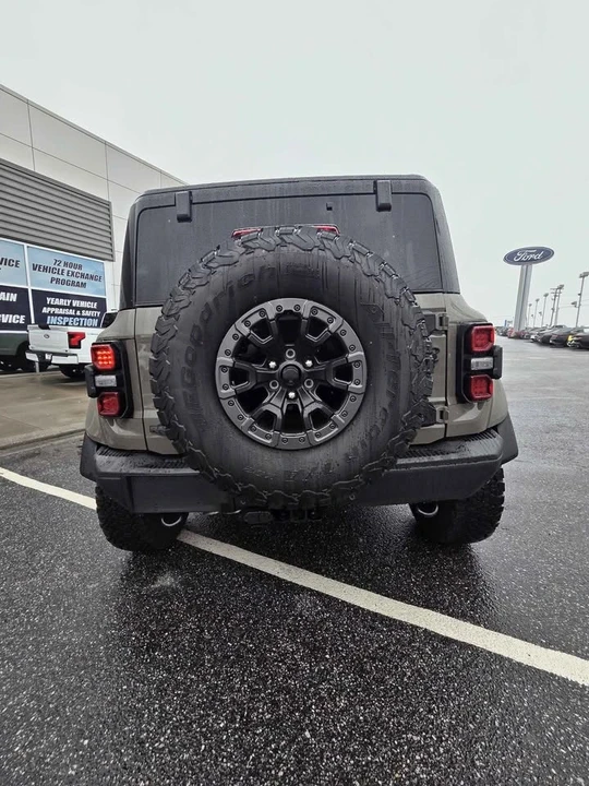 2025 Ford Bronco Raptor 6th Gen - Image 5 of 13