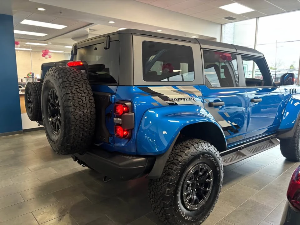 2025 Ford Bronco Raptor 6th Gen - Image 5 of 10