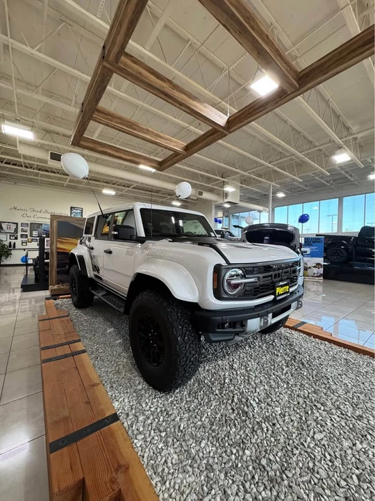 2025 Ford Bronco Raptor 6th Gen - Image 2 of 11