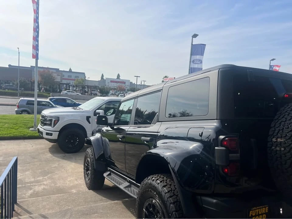 2025 Ford Bronco Raptor 6th Gen - Image 10 of 14