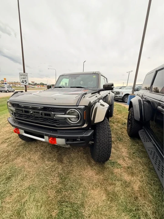 2025 Ford Bronco Raptor 6th Gen - Image 8 of 11