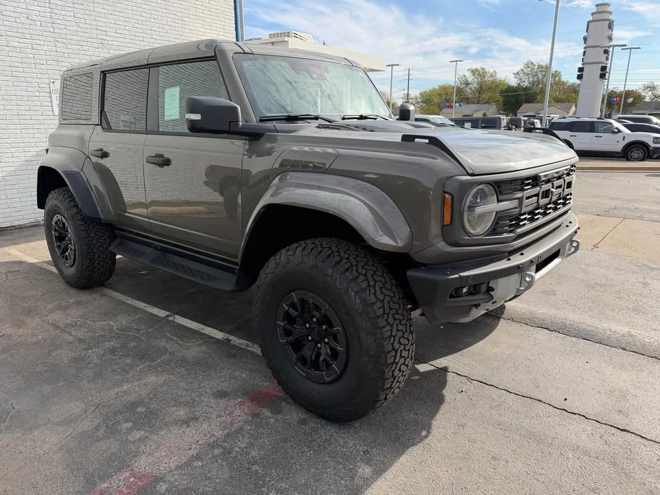 2025 Ford Bronco Raptor 6th Gen - Image 3 of 7