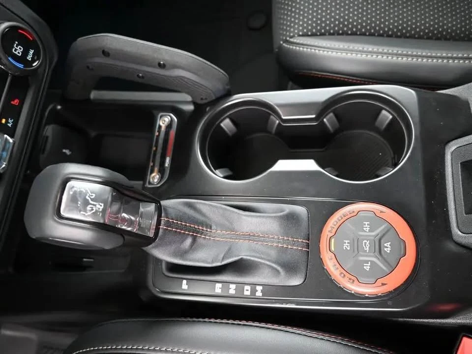 2025 Ford Bronco Raptor 6th Gen - Image 16 of 18