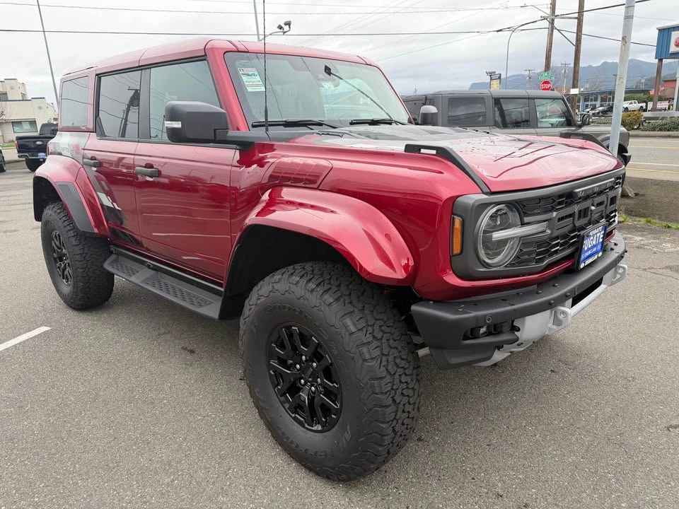 2025 Ford Bronco Raptor 6th Gen - Image 6 of 17