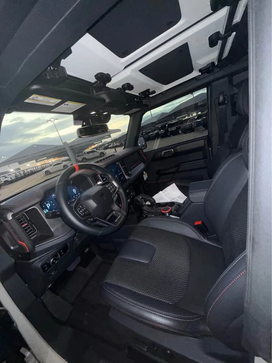 2025 Ford Bronco Raptor 6th Gen - Image 6 of 10