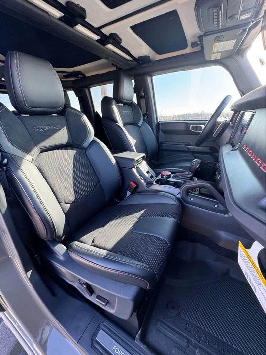 2025 Ford Bronco Raptor 6th Gen - Image 12 of 18