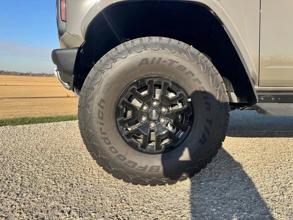 2025 Ford Bronco Raptor 6th Gen - Image 8 of 18