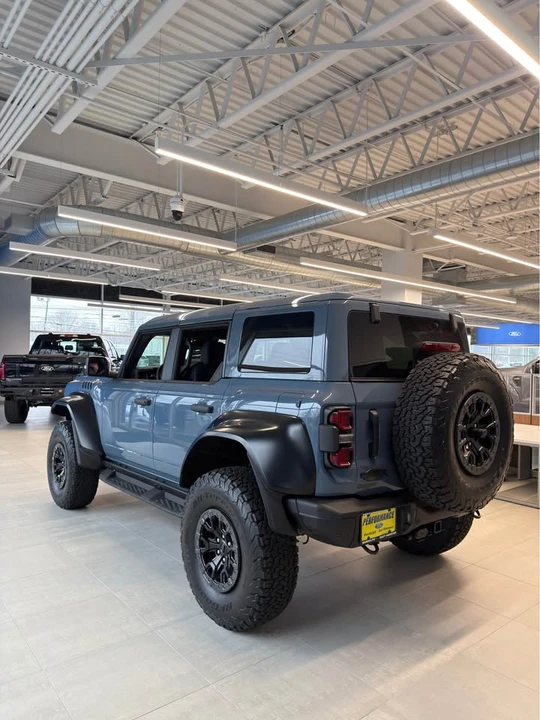 2025 Ford Bronco Raptor 6th Gen - Image 5 of 11