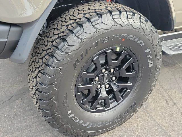 2025 Ford Bronco Raptor 6th Gen - Image 16 of 18
