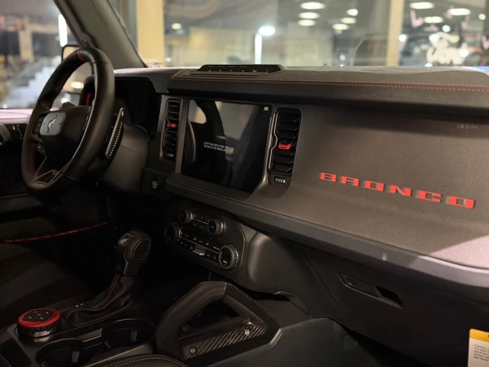 2025 Ford Bronco Raptor 6th Gen - Image 10 of 20