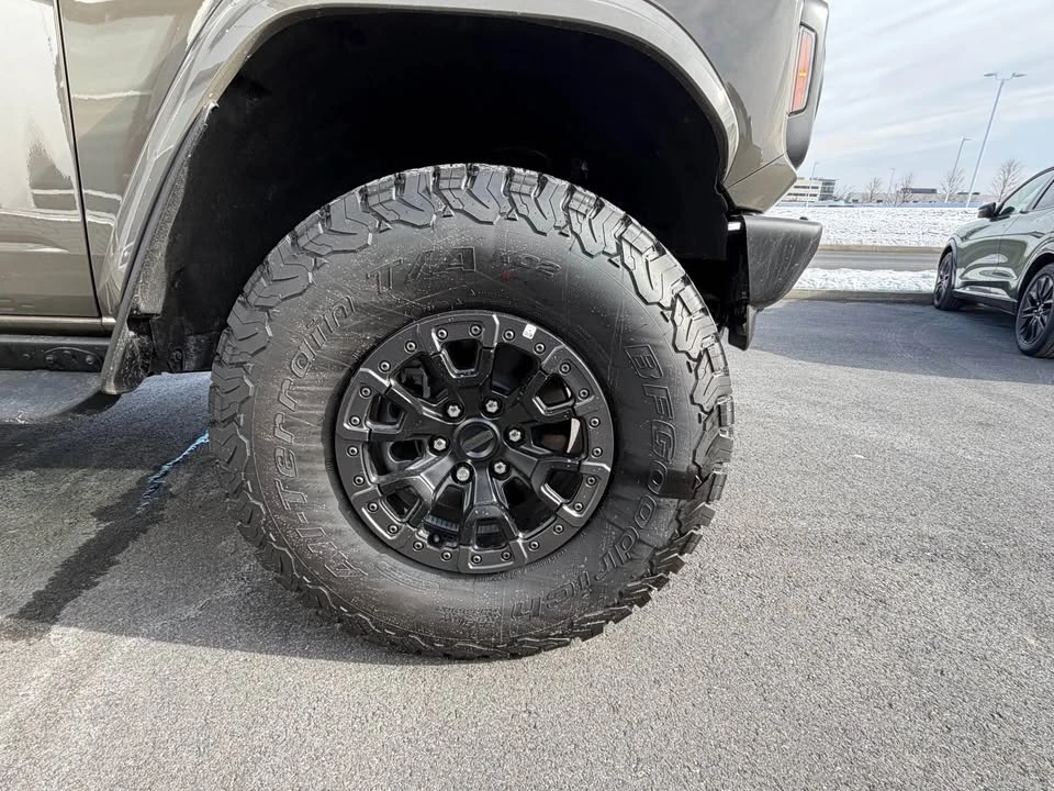 2025 Ford Bronco Raptor 6th Gen - Image 15 of 18