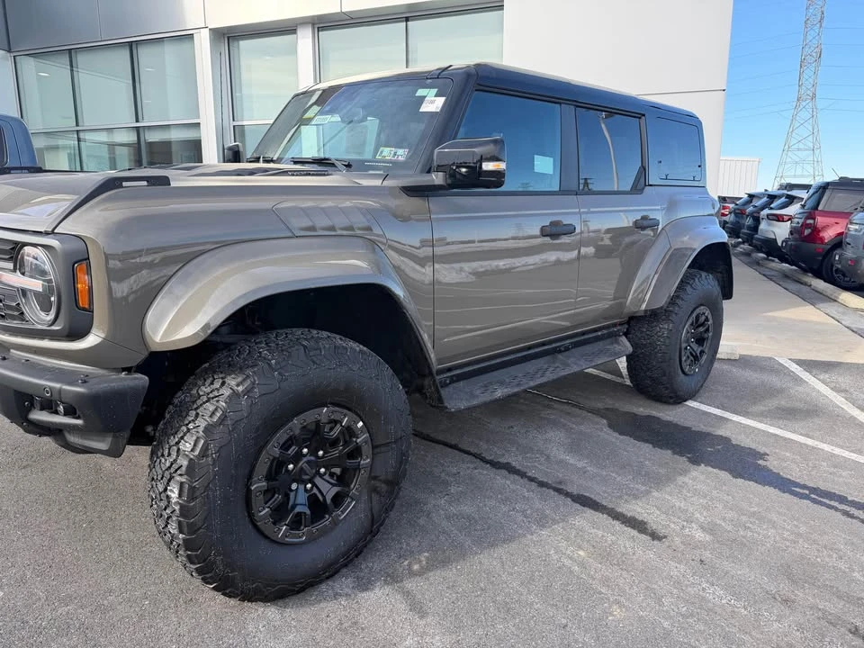 2025 Ford Bronco Raptor 6th Gen - Image 2 of 18