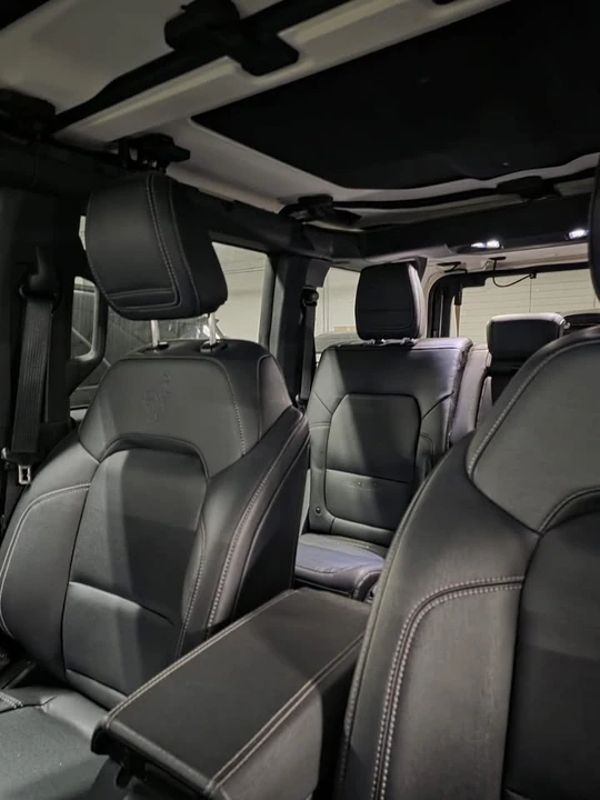 2025 Ford Bronco 6th Gen - Image 11 of 13