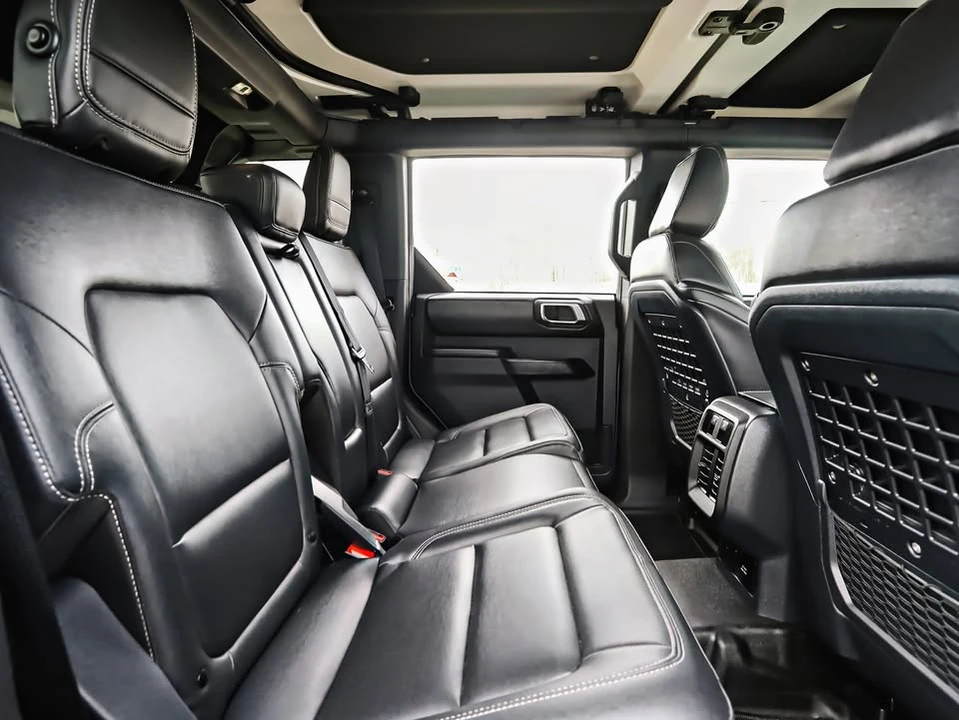 2025 Ford Bronco Sport - Image 16 of 20