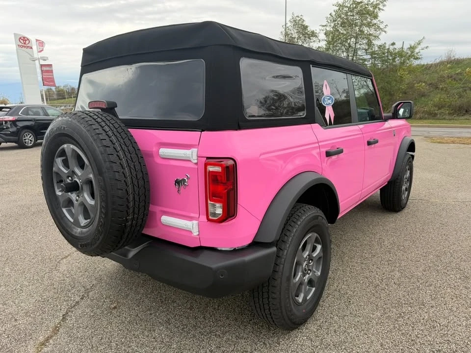 2025 Ford Bronco 6th Gen - Image 5 of 17