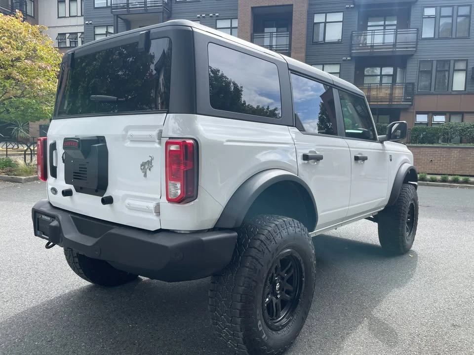 2025 Ford Bronco 6th Gen - Image 5 of 10