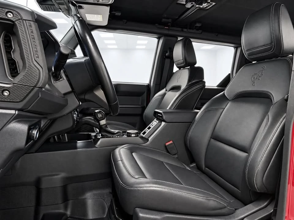 2025 Ford Bronco 6th Gen - Image 16 of 20
