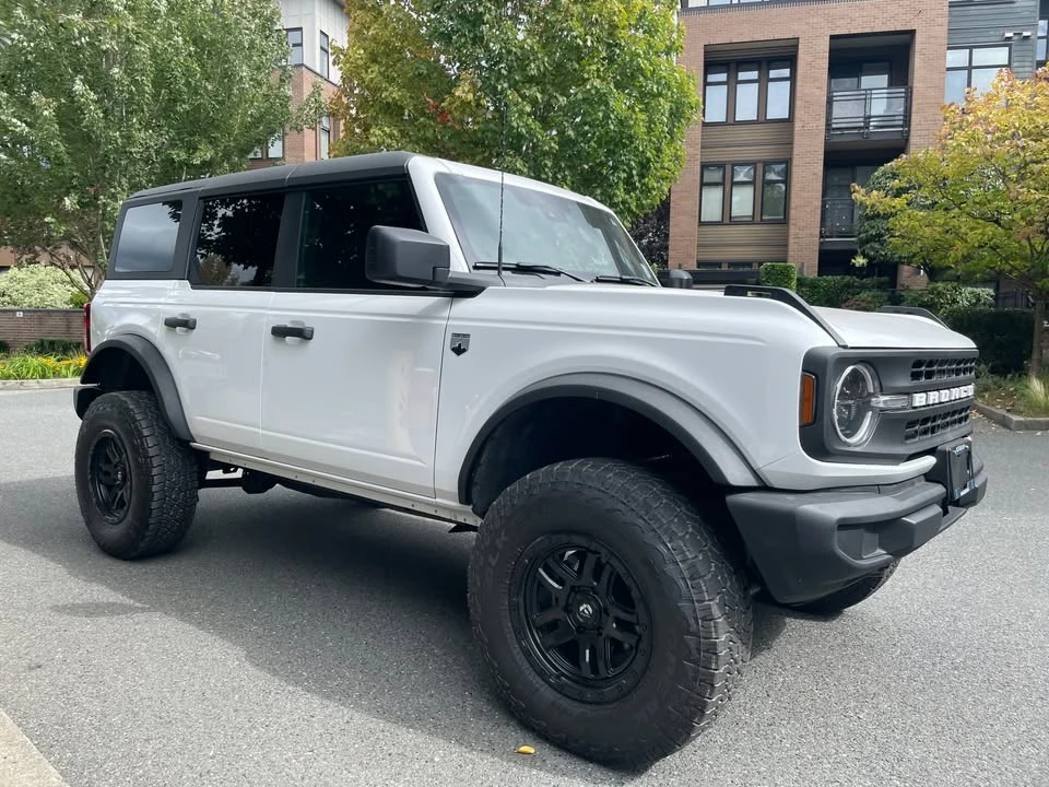 2025 Ford Bronco 6th Gen - Image 4 of 10