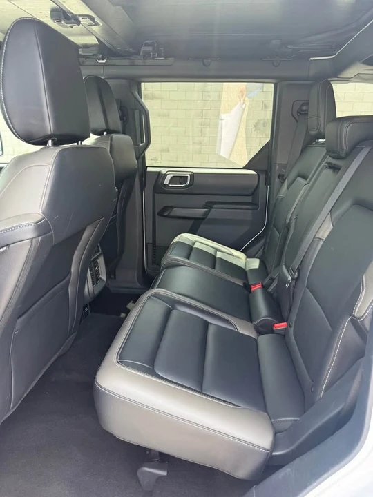 2025 Ford Bronco 6th Gen - Image 16 of 18