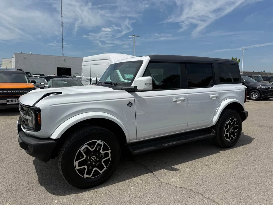 2025 Ford Bronco 6th Gen - Image 5 of 18