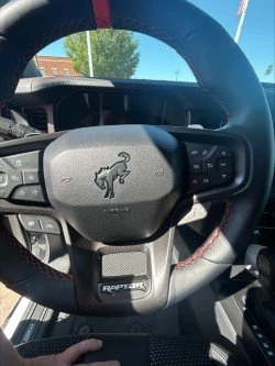 2025 Ford Bronco Raptor 6th Gen - Image 7 of 10