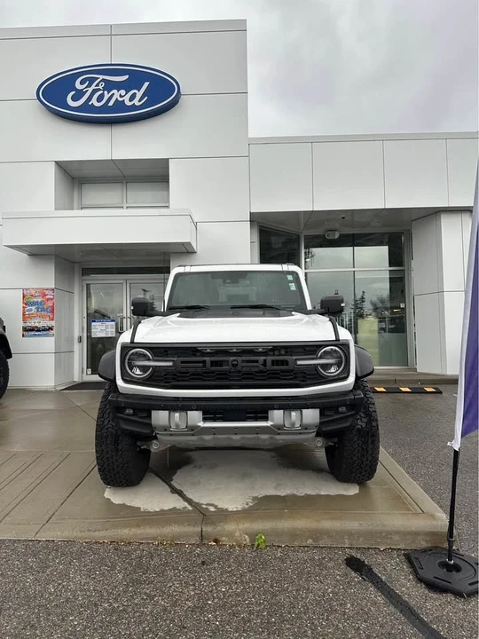 2025 Ford Bronco Raptor 6th Gen - Image 2 of 8