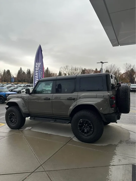 2025 Ford Bronco Raptor 6th Gen - Image 6 of 8