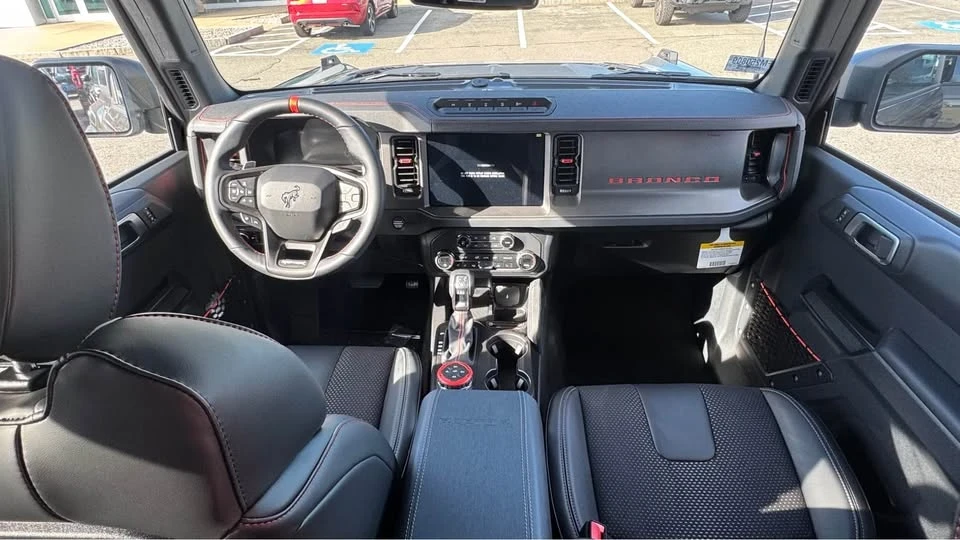 2025 Ford Bronco Raptor 6th Gen - Image 9 of 10