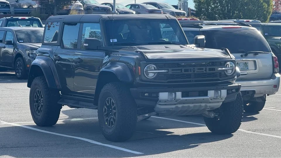 2025 Ford Bronco Raptor 6th Gen - Image 3 of 10