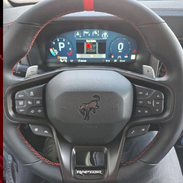 2025 Ford Bronco Raptor 6th Gen - Image 11 of 20