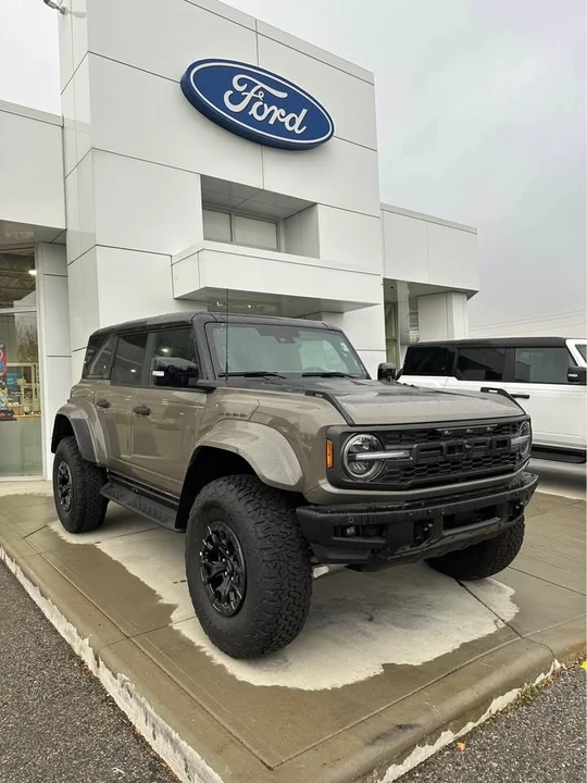 2025 Ford Bronco Raptor 6th Gen - Image 3 of 8