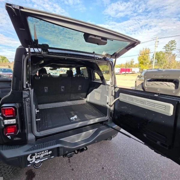 2025 Ford Bronco Raptor 6th Gen - Image 8 of 20