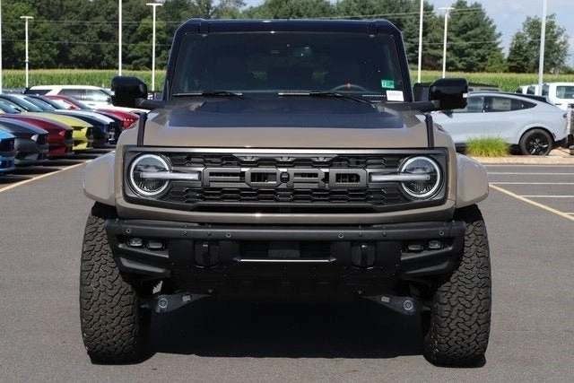 2025 Ford Bronco Raptor 6th Gen - Image 10 of 20