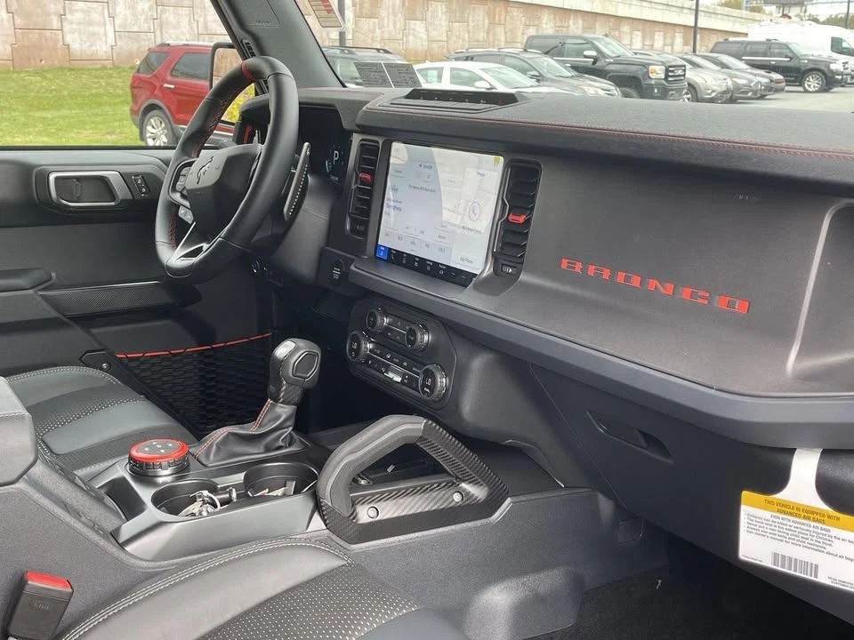 2025 Ford Bronco Raptor 6th Gen - Image 15 of 20