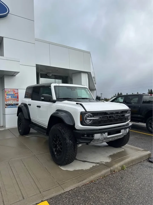 2025 Ford Bronco Raptor 6th Gen - Image 3 of 8