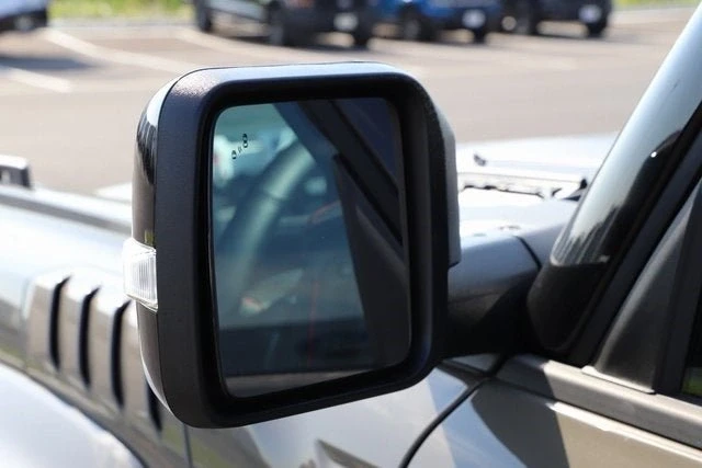 2025 Ford Bronco Raptor 6th Gen - Image 16 of 20
