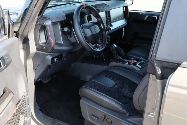 2025 Ford Bronco Raptor 6th Gen - Image 17 of 20