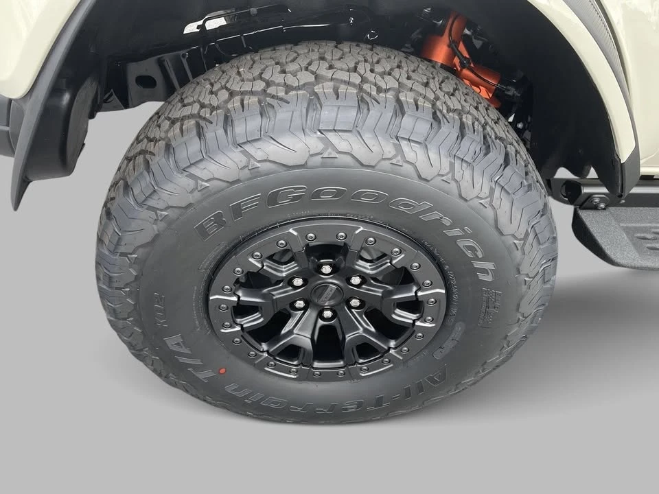 2025 Ford Bronco Raptor 6th Gen - Image 11 of 20