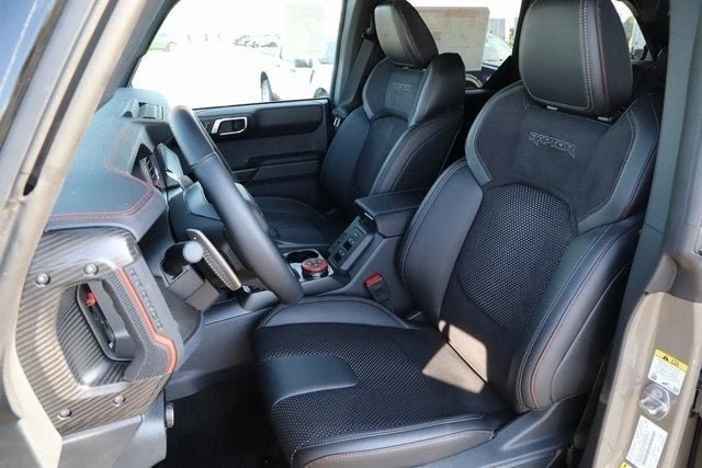 2025 Ford Bronco Raptor 6th Gen - Image 19 of 20