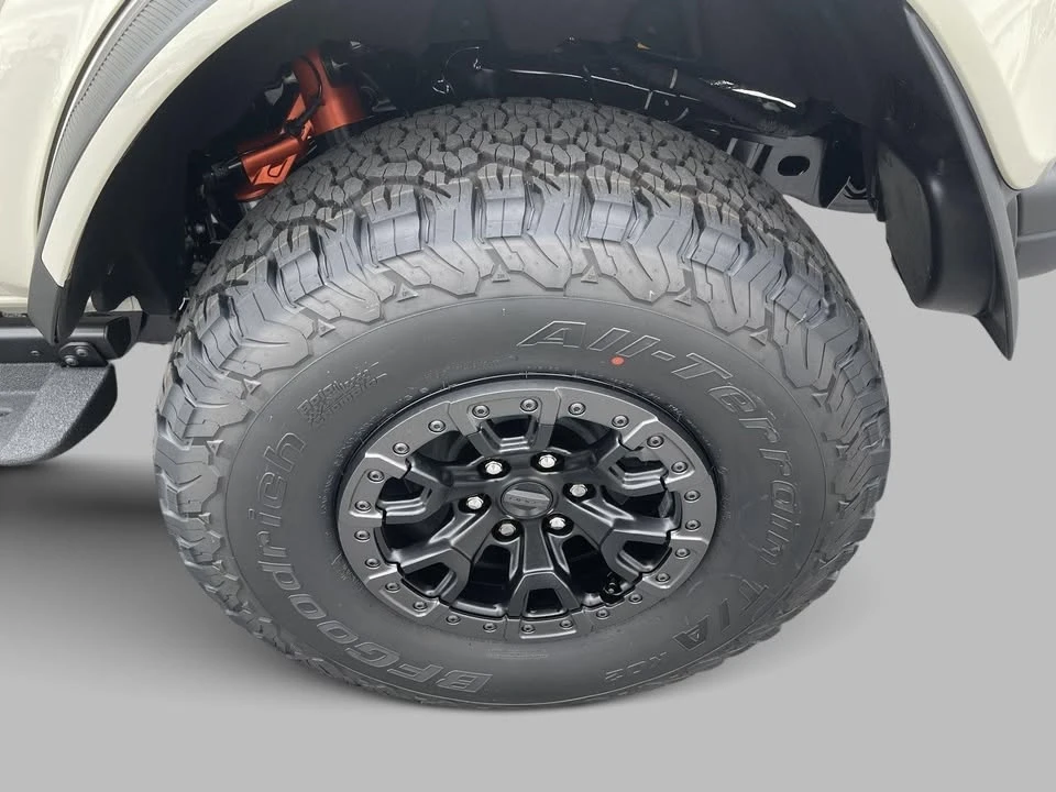 2025 Ford Bronco Raptor 6th Gen - Image 7 of 20