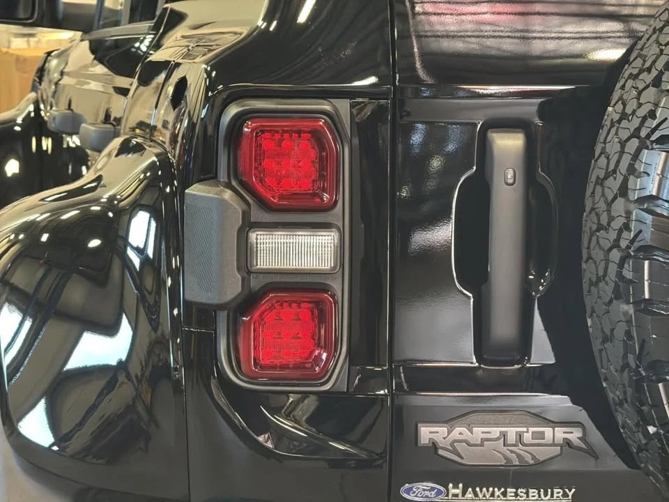 2025 Ford Bronco Raptor 6th Gen - Image 11 of 20