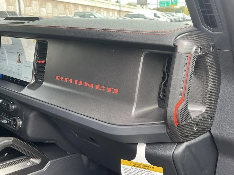 2025 Ford Bronco Raptor 6th Gen - Image 16 of 20