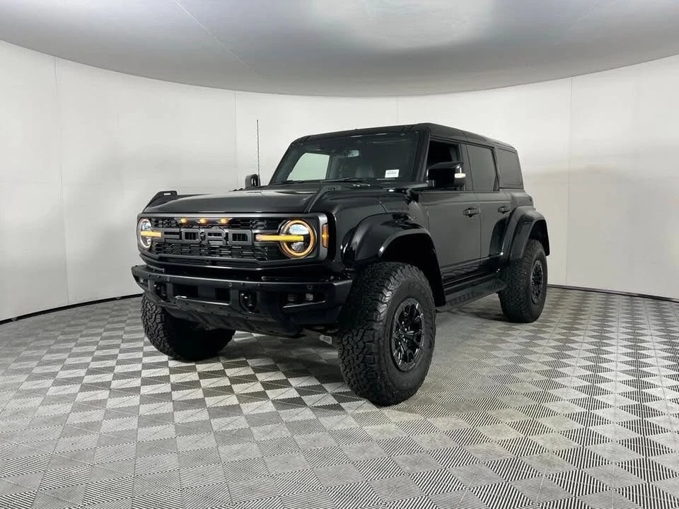 2025 Ford Bronco Raptor 6th Gen - Image 10 of 20