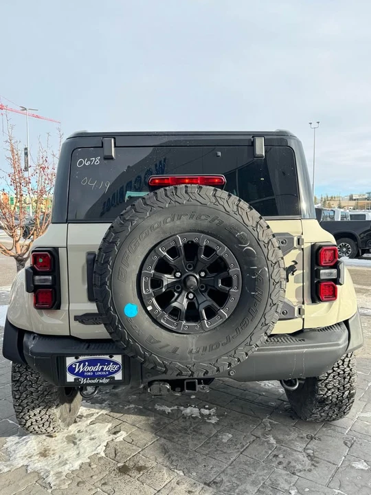 2025 Ford Bronco Raptor 6th Gen - Image 5 of 18