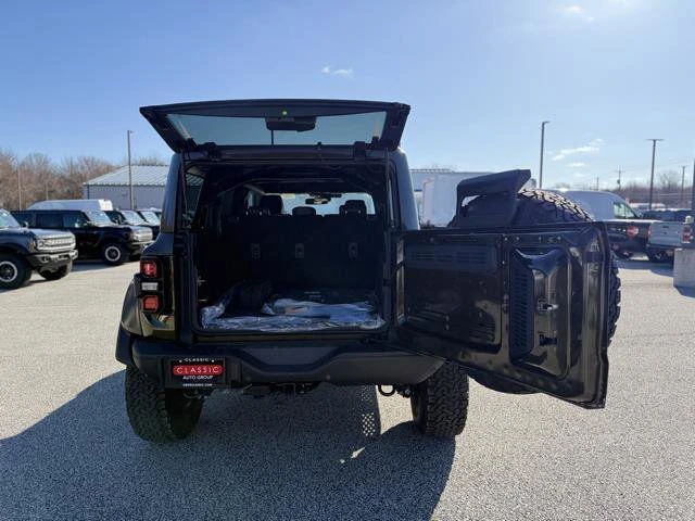 2025 Ford Bronco Raptor 6th Gen - Image 6 of 20