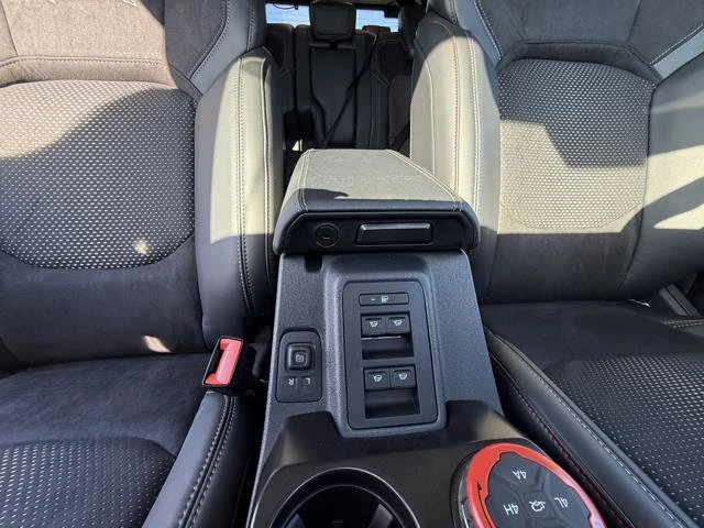2025 Ford Bronco Raptor 6th Gen - Image 18 of 20