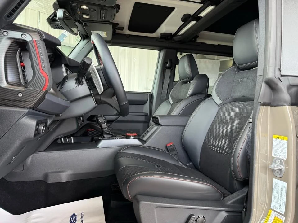 2025 Ford Bronco Raptor 6th Gen - Image 17 of 20