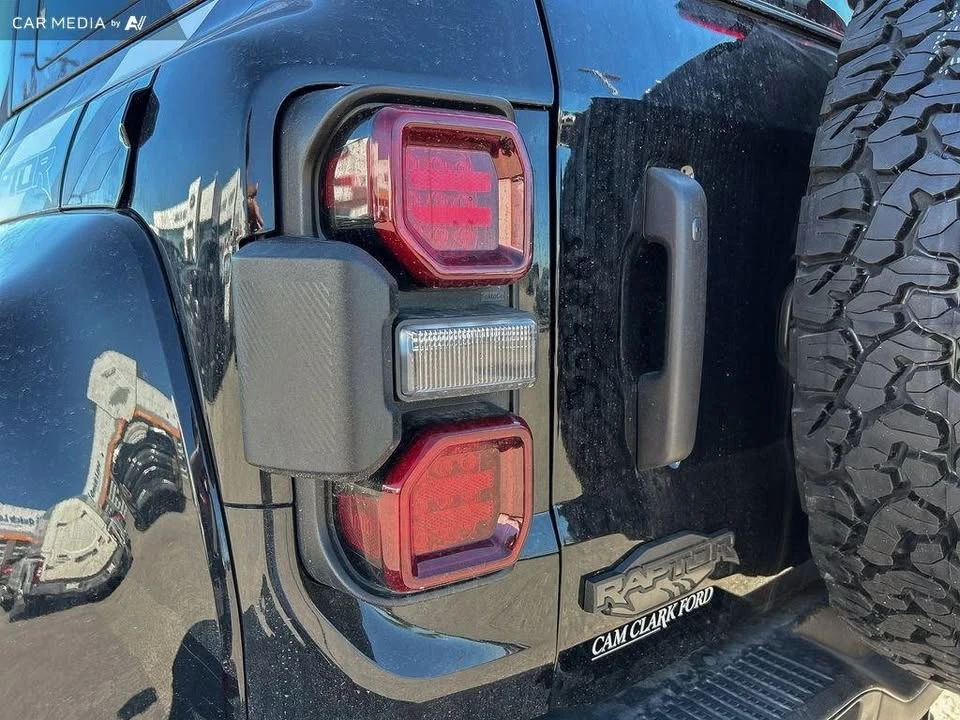 2025 Ford Bronco Raptor 6th Gen - Image 11 of 20