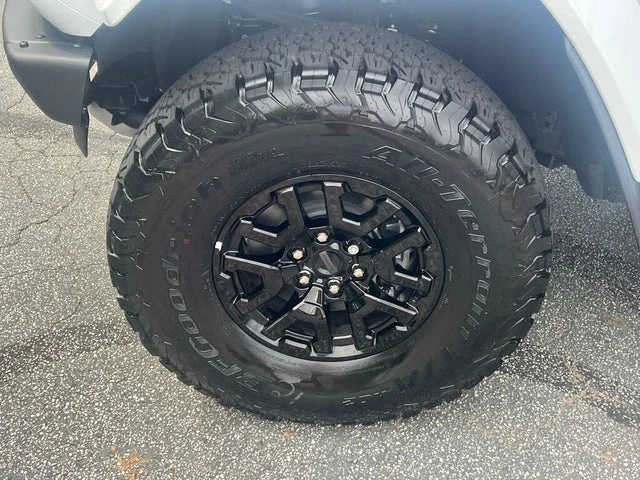 2025 Ford Bronco Raptor 6th Gen - Image 12 of 20